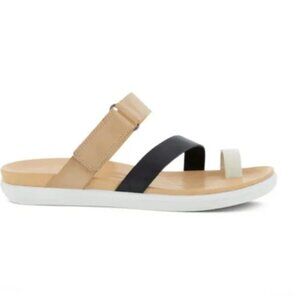 Ecco Toe Loop Sandal Size 40 (9)